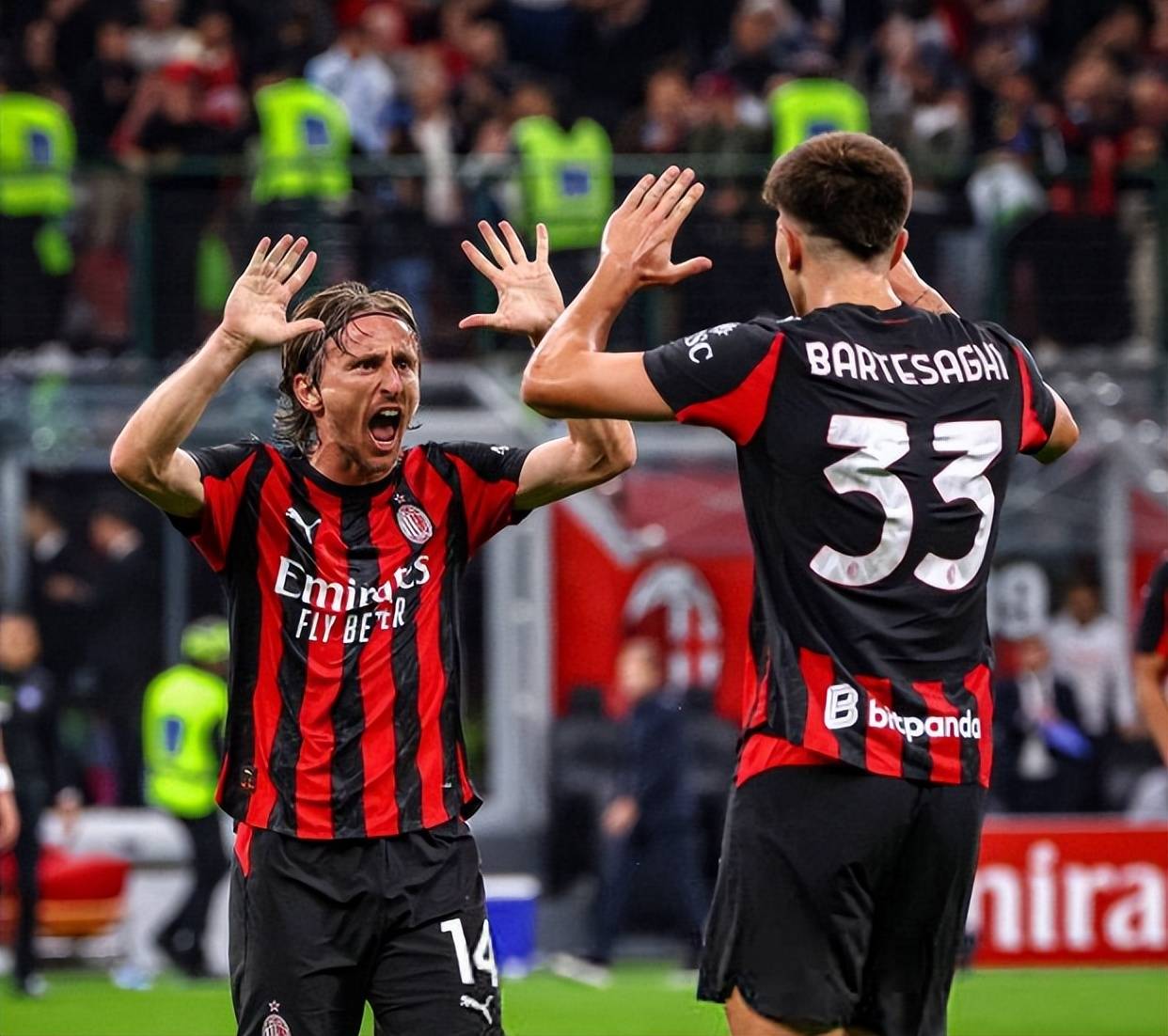 拜仁已连续19场联赛进球2+，有望追平自己保持的德甲纪录