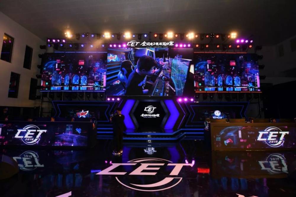 的青少年 的青少年