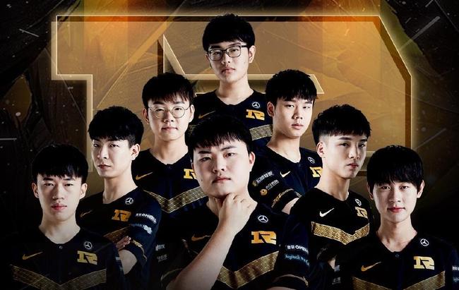 展现力量和 展现力量和